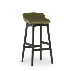 Normann Copenhagen Hyg Barhocker vorne gepolstert SH: 75 cm – Interfuse/Schwarze Eiche Jetzt Kaufen