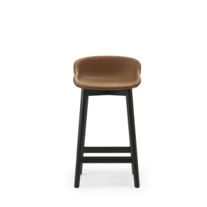 Normann Copenhagen Hyg Barhocker Voll gepolstert SH: 65 cm – Brandy-Leder/Schwarze Eiche Abverkauf