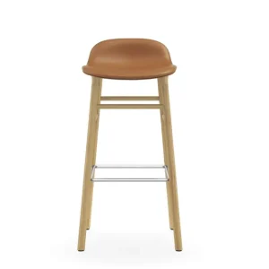 Letzte Chance Normann Copenhagen Form Barhocker SH: 75 cm – Brandy Leder/Eiche